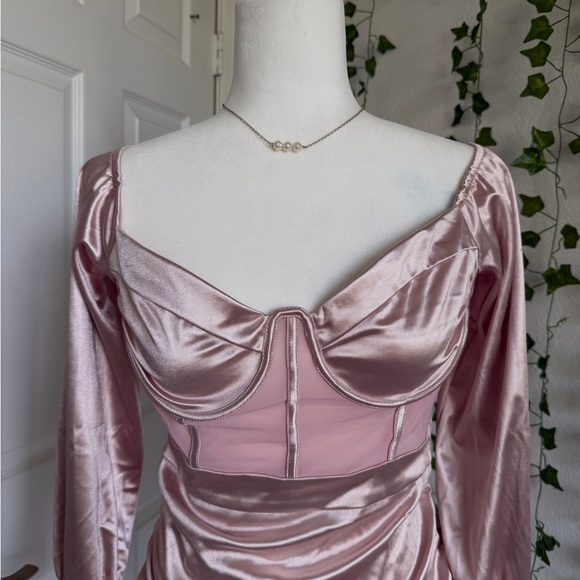 PrettyLittleThing Pink Satin Mini Dress - Picture 2 of 4